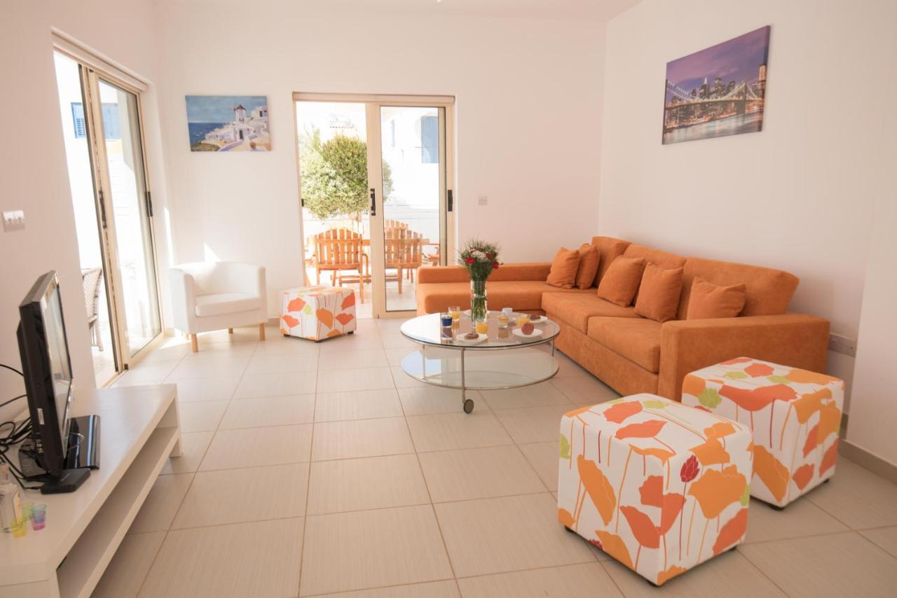 Villa Pomelo Protaras Extérieur photo